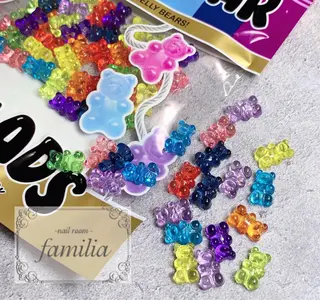 ネイル -nailroom- familiaのネイルデザイン