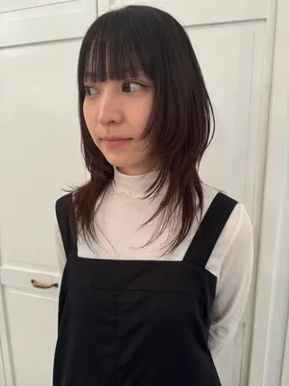 セミロング ブリーチカラー🎀 韓国風/寺門美優のヘアスタイル