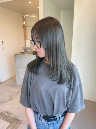 ミディアム カラー CITA （シータ）所属・板井 美紗都のヘアスタイル