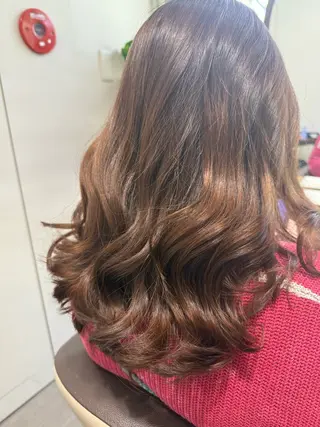 セミロング カラー RINA .のヘアスタイル