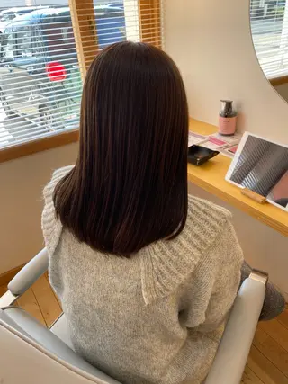 セミロング カラー 艶カラー／ストレート かとうゆうき🍯のヘアスタイル