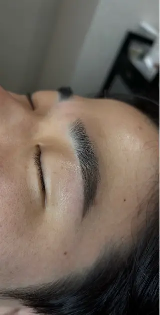 アイブロウ Minnat所属・元田 純静のエステ・リラクイメージ