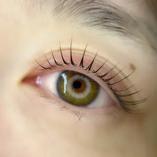 マツエク・マツパ 新スタッフ MIYUKIの眉毛・アイブロウイメージ