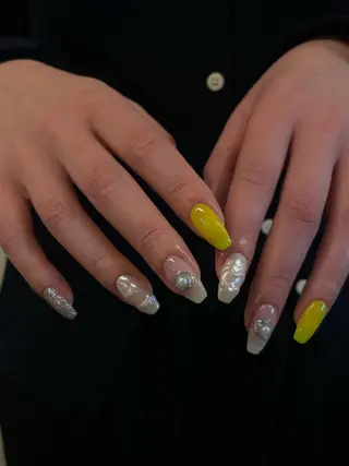 ネイル shion .のネイルデザイン