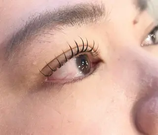 マツエク・マツパ ジョイエ 梅田店所属・joie 梅田のマツエク・マツパデザイン