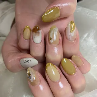 ネイル repos~ルポ~所属・里見 麗のネイルデザイン