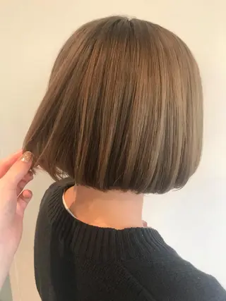 ショート カラー knock【ノック】所属・烏丸韓国ヘア🇰🇷 ayaka🎀のヘアスタイル