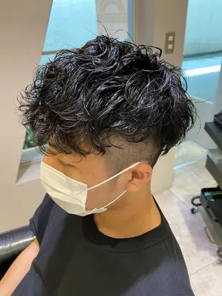 ショート パーマ メンズ 上石神井メンズパーマ 飯田徹のヘアスタイル
