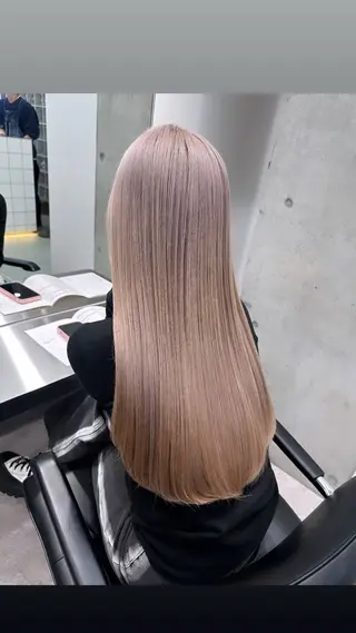 ロング カラー ブリーチカラー💫 Miku🫶🏻のヘアスタイル