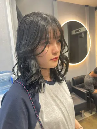 セミロング TATSUブリーチ/ ミルクティーベージュのヘアスタイル