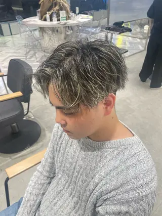 ショート パーマ メンズ カラーモデル⚡️ REONのヘアスタイル