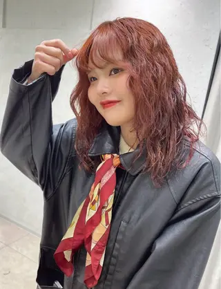 パーマ 🤍RIRIKA /暖色カラー🧡のヘアスタイル