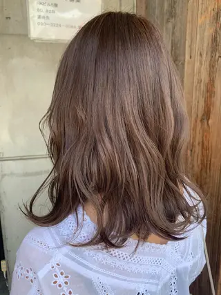 セミロング カラー 平野 優奈のヘアスタイル