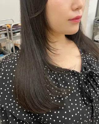 セミロング nok所属・レイヤー/ベージュ/ どますず🌺のヘアスタイル