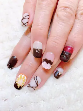 ネイル f'bloom  L’ecrinのネイルデザイン