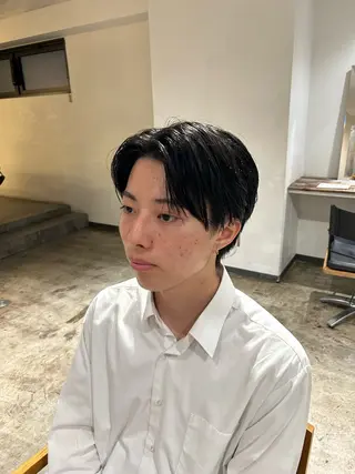 ショート メンズ become men's hair 名駅店所属・名駅/フェザーパーマ 韓国ヘア/森岡のヘアスタイル