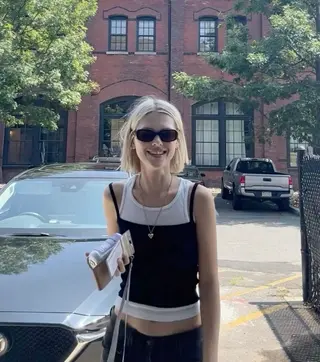 ショート ハイトーン レイヤー🎀meiのヘアスタイル