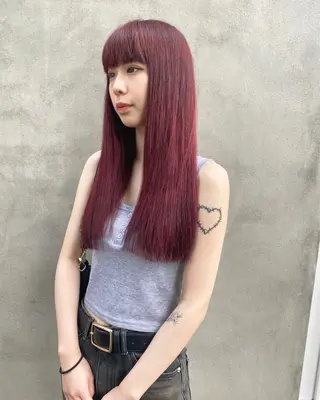 ロング カラー SHICENEケイ レイヤーカット🦋のヘアスタイル