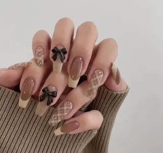 ネイル JISOO ANA.CHUOのネイルデザイン