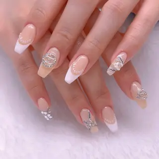 ネイル 【長さ出し】 IRIS NAILのネイルデザイン