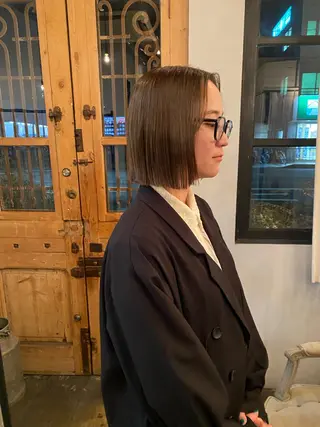 ミディアム レイヤーカット/ ダブルカラーサクライのヘアスタイル