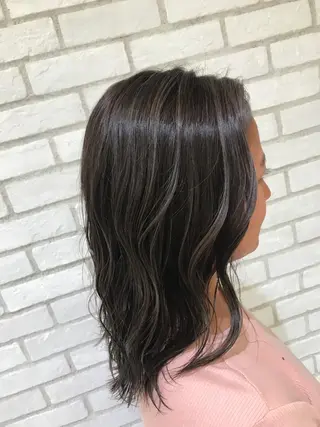 セミロング カラー 上尾/ママ美容師🫧 𝐌𝐞𝐢のヘアスタイル