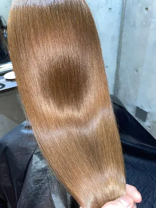 セミロング GO TODAYシェアサロン原宿Leap店所属・髪質改善 レイヤー Naoyaのヘアスタイル