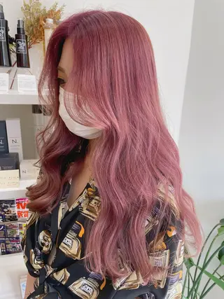 ロング カラー Rina  のヘアスタイル