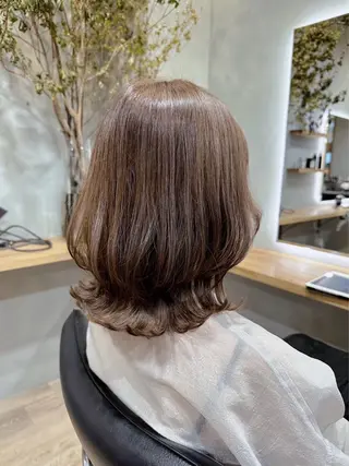 ミディアム NOAHL所属・yuna スパ/カラーのヘアスタイル