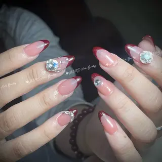 ミディアム ガー NAILのネイルデザイン
