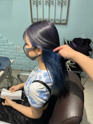 セミロング カラー ヘアアレンジ 🩶【推しハイトーン 】yuzu🩶のヘアスタイル