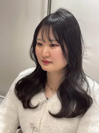 ロング 失敗しない顔まわり× 小顔補正レイヤー難波のヘアスタイル