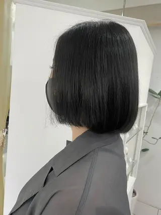 ショート カラー ✨くびれスタイル✨️ 戸嶋穂乃香のヘアスタイル