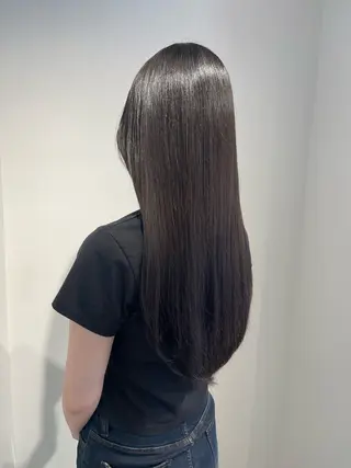 ロング 🎁毎月通える価格✨ QUATRO金子裕也のヘアスタイル