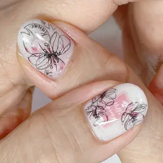 ネイル .Nails Mio 赤羽西ネイルサロンのネイルデザイン