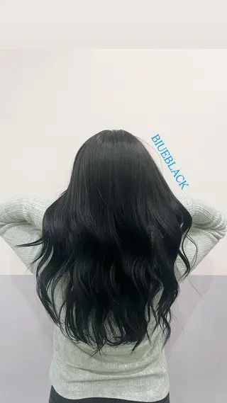 セミロング 鈴木 美由華のヘアスタイル