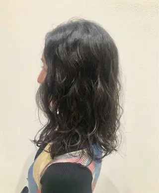 セミロング パーマ k-two corso所属・パーマモデル募集🌈 森脇帆南のヘアスタイル