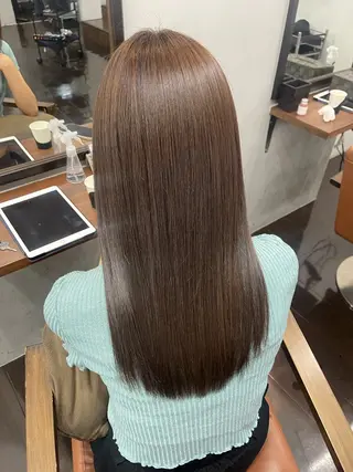 セミロング カラー 難波 茜のヘアスタイル