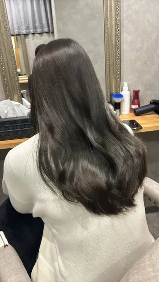 ロング カラー FUJINO RYOのヘアスタイル