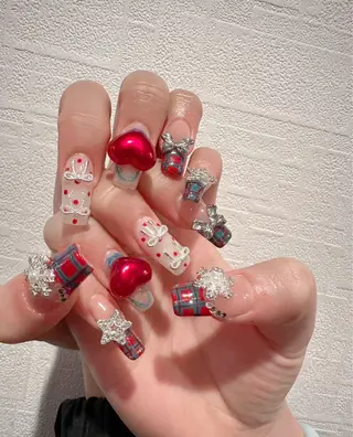 ネイル D-BEAUTY Nailsalonのネイルデザイン