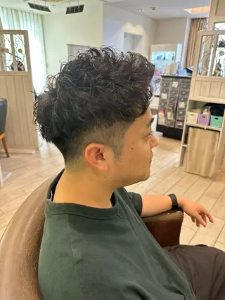 パーマ メンズ メンズパーマ特化🔥 ツイスパ/シャドウのヘアスタイル