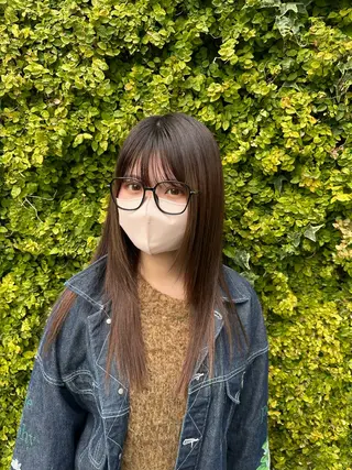 セミロング カラー Wisteria所属・美髪特化✨ 伊織✨縮毛矯正✨のヘアスタイル