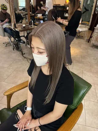 ロング カラー 💛ハイトーン💛 りむのヘアスタイル