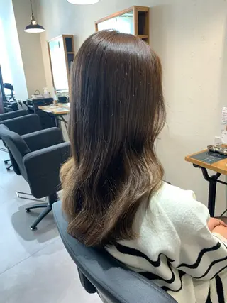 ロング カラー Dears 香芝店所属・関 優希のヘアスタイル