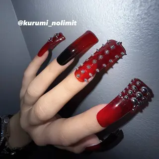 ネイル NOLIMIT.OSAKA所属・NOLIMIT KURUMIのネイルデザイン