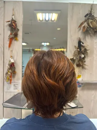 カラー ダリー所属・Dali manaのヘアスタイル