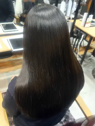 ロング 菅野 杏実のヘアスタイル