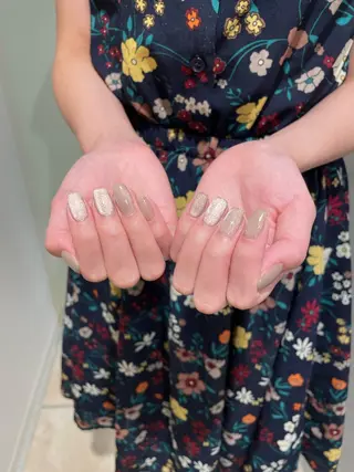 ネイル She 向原のネイルデザイン