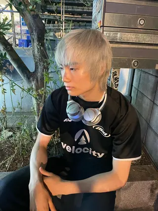 ショート カラー メンズ スパイラルパーマ 🌐hina⭐️のヘアスタイル