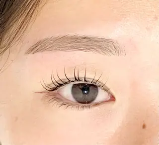 マツエク・マツパ arch 杉山 もえのマツエク・マツパデザイン